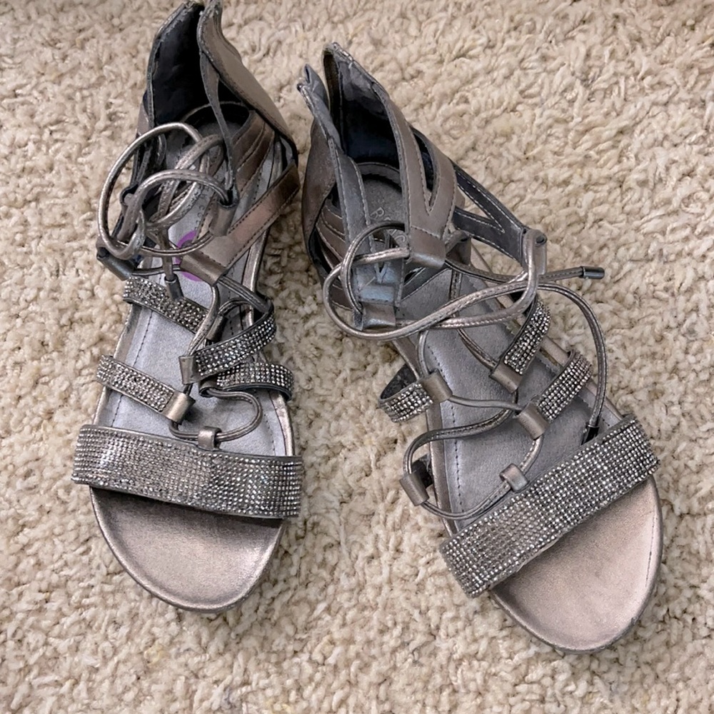Kenneth Cole Reaction gladiator sandals size 6/2